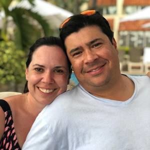 Meet your Posher, Carlos